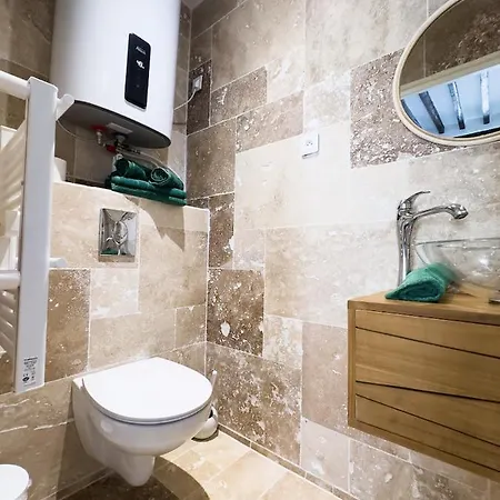 Le Cosy Safranier Vieil أنتيب