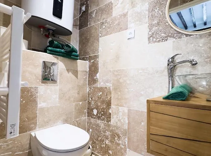 Le Cosy Safranier Vieil أنتيب